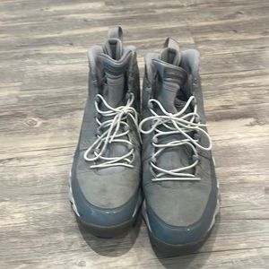 Retro jordan 9s - Grey